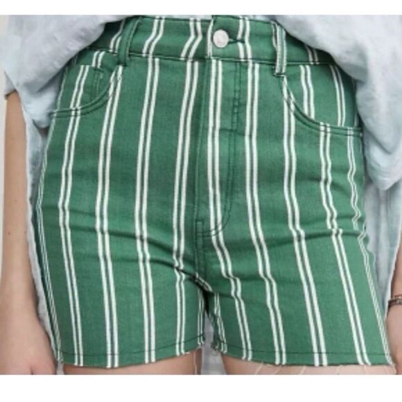 NWT Anthropologie Pilcro Green Striped High Rise Denim Raw Hem Short Women Sz 25 - Picture 2 of 16